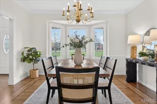 2102 Kehrs Ridge Dr, Chesterfield, MO 63005 - Photo 8