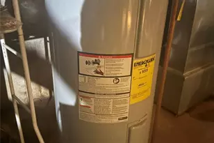 4317 E Fairfax Ct, Saint Louis, MO 63113 - Photo 6