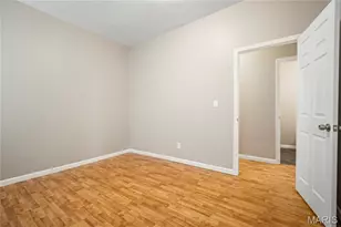 3462 Morgan Ford Rd, Saint Louis, MO 63116 - Photo 32