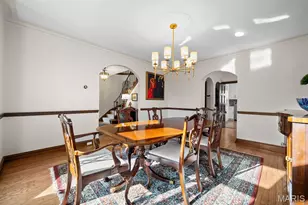 585 Stratford Ave, University City, MO 63130 - Photo 10