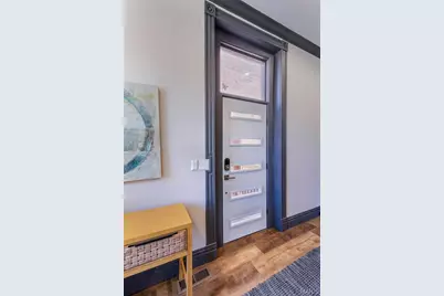 2348 Hickory Street, Saint Louis, MO 63104 - Photo 4