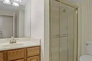 1928 Baxter Ridge Dr, Chesterfield, MO 63017 - Photo 22