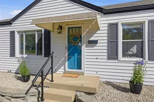 9233 Southview Ln, Saint Louis, MO 63123 - Photo 2