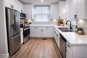 1911 11th St, Saint Louis, MO 63104 - Photo 4