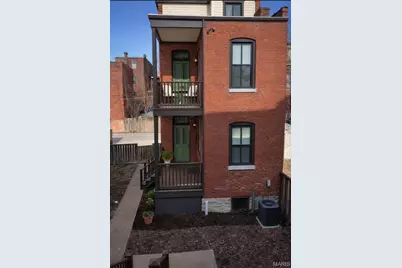 1911 11th St #REAR HOUSE, Saint Louis, MO 63104 - Photo 2
