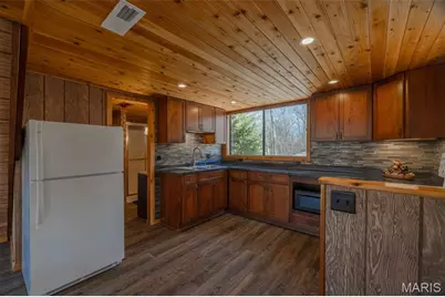 633 Wunderbar Point Drive, Innsbrook, MO 63390 - Photo 8