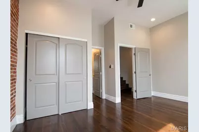 2827 Oregon Avenue, Saint Louis, MO 63118 - Photo 10