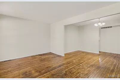 4366 Sulla Drive, Florissant, MO 63033 - Photo 2