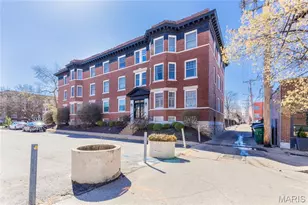 541 Rosedale Ave, Saint Louis, MO 63112 - Photo 2