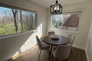 12331 Woodline Dr, Saint Louis, MO 63141 - Photo 20