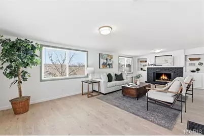 6625 Hurstgreen Lane, Affton, MO 63123 - Photo 10