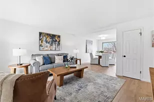 6625 Hurstgreen Ln, Affton, MO 63123 - Photo 2