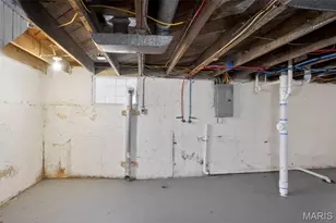 437 S Clark Ave, Saint Louis, MO 63135 - Photo 26