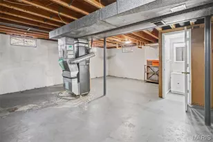 5319 Ville Angela Ln, Hazelwood, MO 63042 - Photo 14