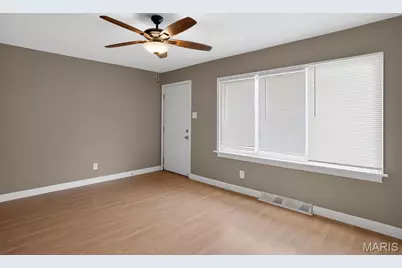 8350 Hill Avenue, Saint Louis, MO 63121 - Photo 14