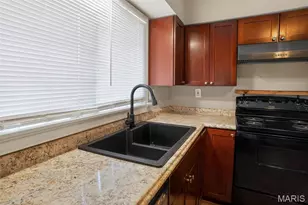 8350 Hill Ave, Saint Louis, MO 63121 - Photo 20