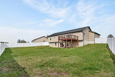 207 Rolling Rock Creek Drive, Wentzville, MO 63385 - Photo 36