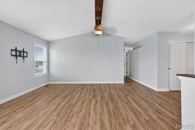 207 Rolling Rock Creek Drive, Wentzville, MO 63385 - Photo 8