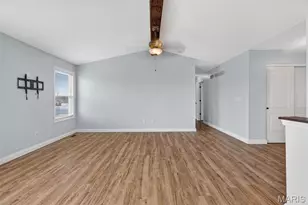 207 Rolling Rock Creek Dr, Wentzville, MO 63385 - Photo 8