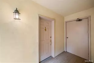 250 S Brentwood Blvd, Clayton, MO 63105 - Photo 6