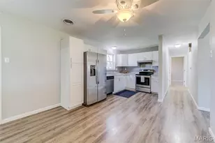 2 Country Ln, Warrenton, MO 63383 - Photo 16