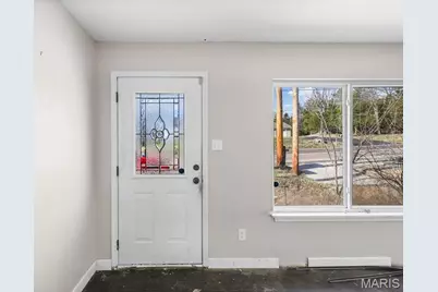 6028 Antire Road, Unincorporated, MO 63049 - Photo 2