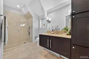 47 Maryland Plaza, Saint Louis, MO 63108 - Photo 18