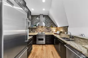 47 Maryland Plaza, Saint Louis, MO 63108 - Photo 8