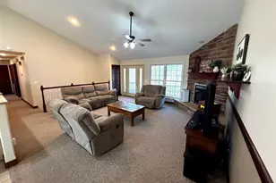 149 Valley Ln, Shelbyville, MO 65565 - Photo 2