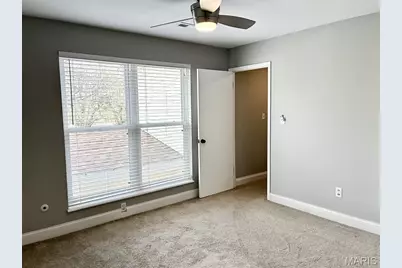 325 Fox Village Court, Ballwin, MO 63021 - Photo 8