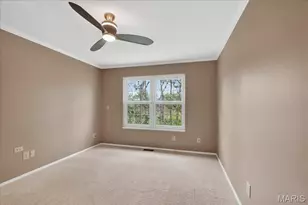 1045 Woodlake Village Dr, Chesterfield, MO 63141 - Photo 14