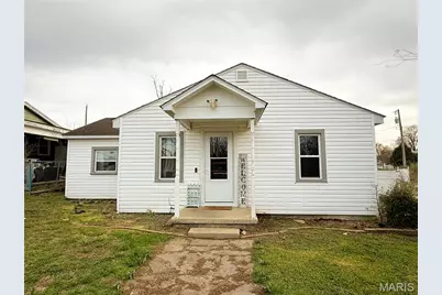 1707 Kentucky Street, Sikeston, MO 63801 - Photo 1