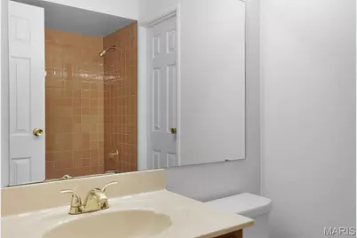 12245 Bennington Place, Maryland Heights, MO 63043 - Photo 24