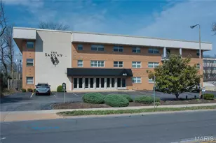 8631 Old Bonhomme Rd, University City, MO 63132 - Photo 1