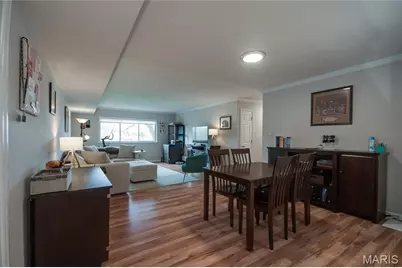 8631 Old Bonhomme Road #2C, University City, MO 63132 - Photo 2