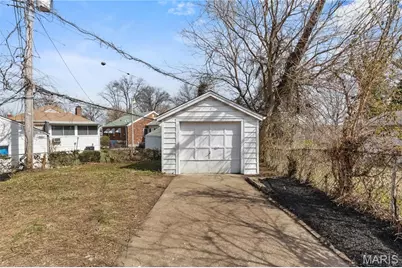 1727 Veronica Avenue, Saint Louis, MO 63147 - Photo 38