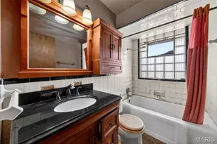 1201 Duenke Dr, Saint Louis, MO 63137 - Photo 8