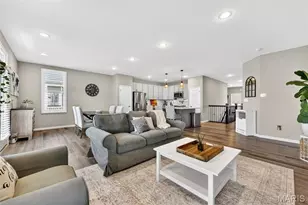 4044 Hempstead St, Saint Charles, MO 63301 - Photo 12