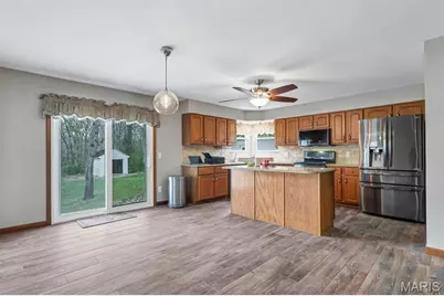 2424 Lone Trail Drive, Foristell, MO 63348 - Photo 8