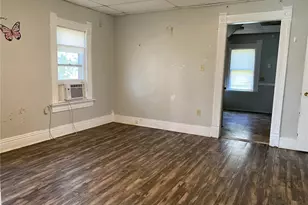 918 Bloomfield St, Cape Girardeau, MO 63703 - Photo 6