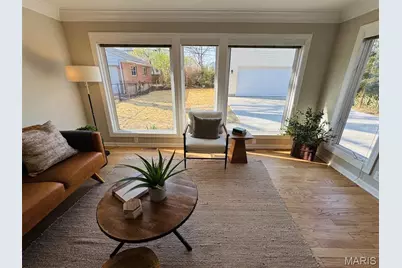 9366 White Avenue, Brentwood, MO 63144 - Photo 6