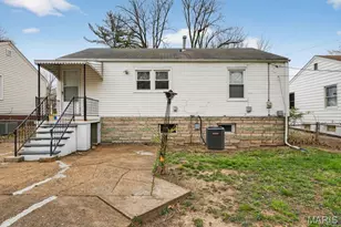 8576 Kathlyn Dr, Saint Louis, MO 63134 - Photo 18