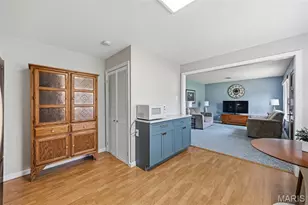 25 Delord Ave, Maryland Heights, MO 63043 - Photo 10