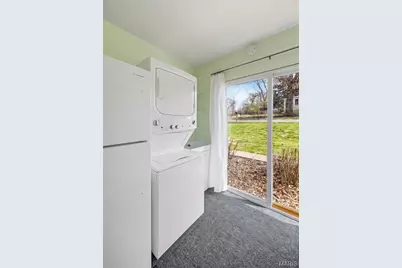 25 Delord Avenue, Maryland Heights, MO 63043 - Photo 20