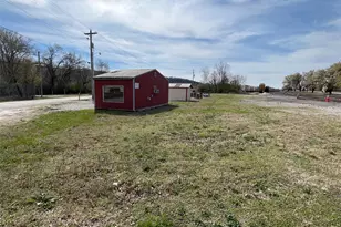 4286 Fountain City Rd, De Soto, MO 63020 - Photo 1