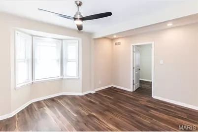 6019 Jackson Avenue, Berkeley, MO 63134 - Photo 2