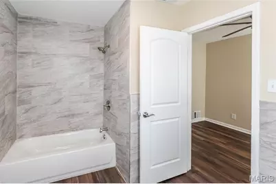 6019 Jackson Avenue, Berkeley, MO 63134 - Photo 10