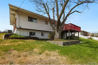 182 Meadowlark Drive, Saint Louis, MO 63146 - Photo 22