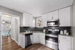 9509 Trescott Ave, Overland, MO 63114 - Photo 8