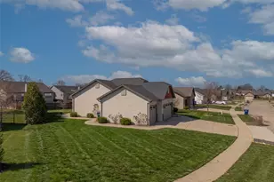 405 Middleton Dr, Wentzville, MO 63385 - Photo 34